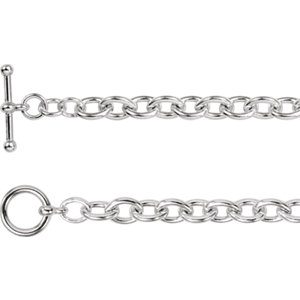 Silver chain bracelet with toggle clasp and ring closure.